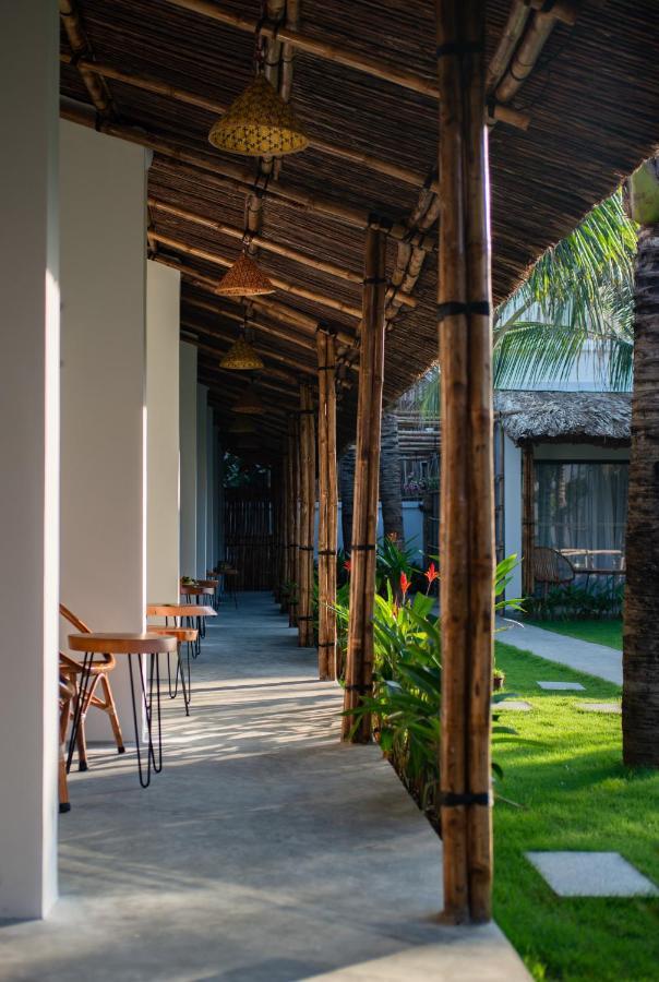 Sala Tuy Hoa Beach Hotel Buitenkant foto